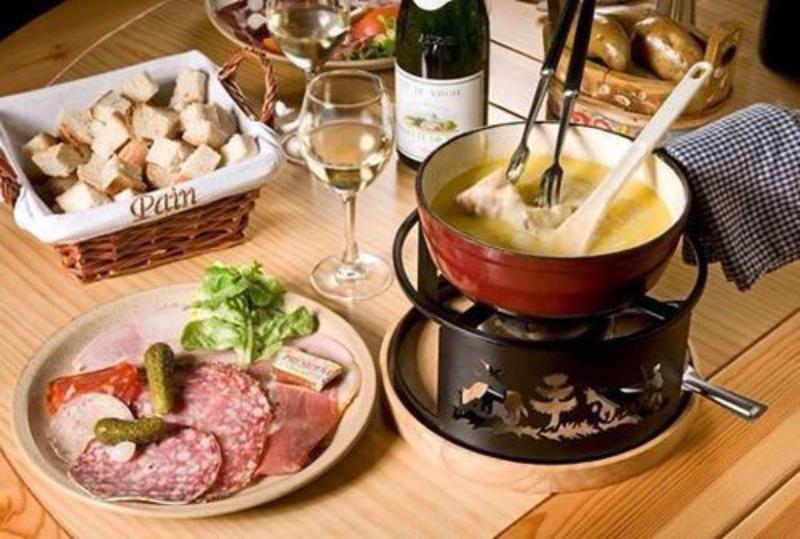 Village Club Les Balcons Du Lac D'Annecy - Neaclub ซิวริเย ภายนอก รูปภาพ